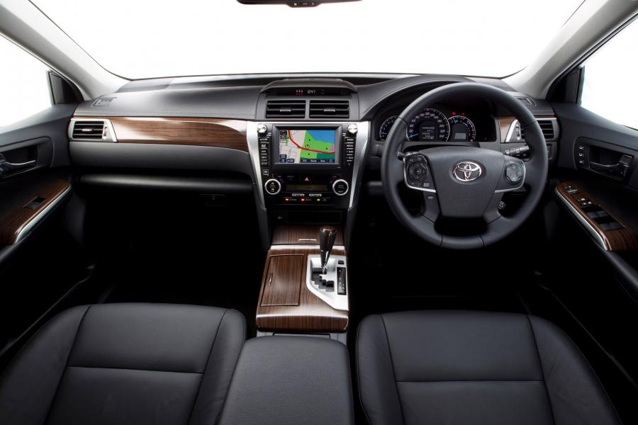  Toyota Aurion Sportivo ZR6 2012 года  (фото 5 из 19)